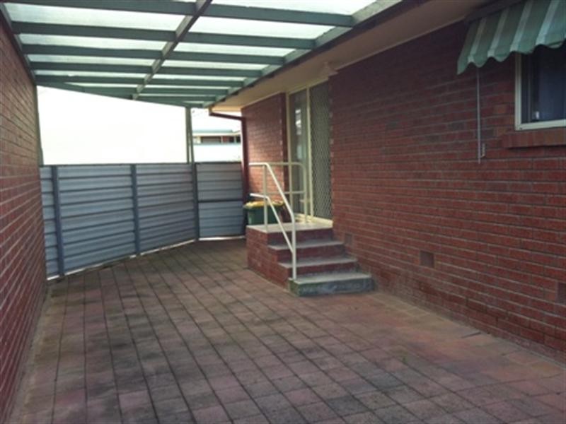 1/26 Mackay Street, Rochester VIC 3561