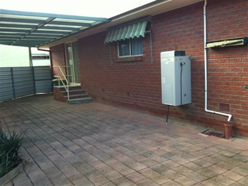 1/26 Mackay Street, Rochester VIC 3561