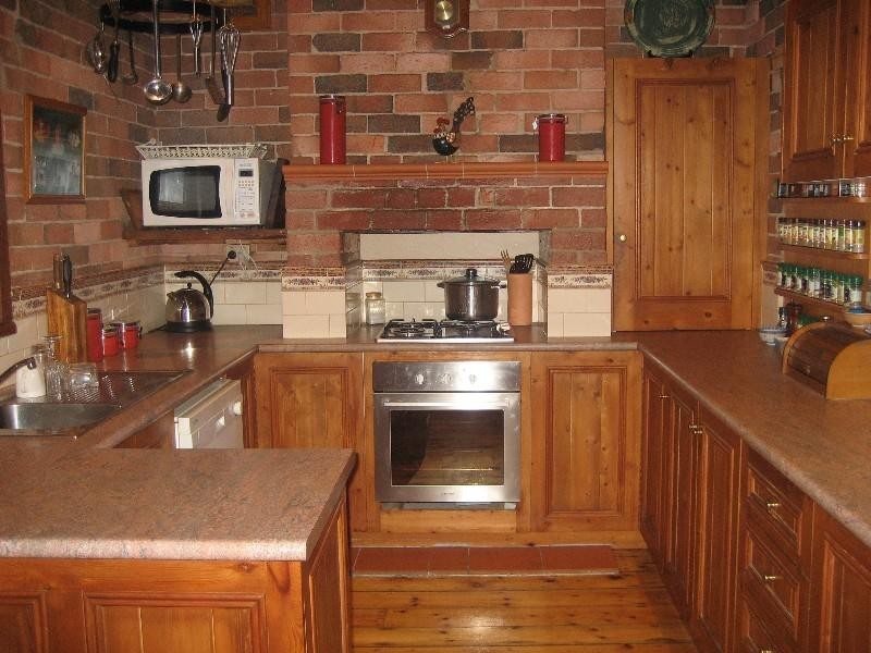 16 Echuca Road, Rochester VIC 3561