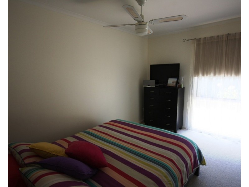 25 Hotham Street, Rochester VIC 3561