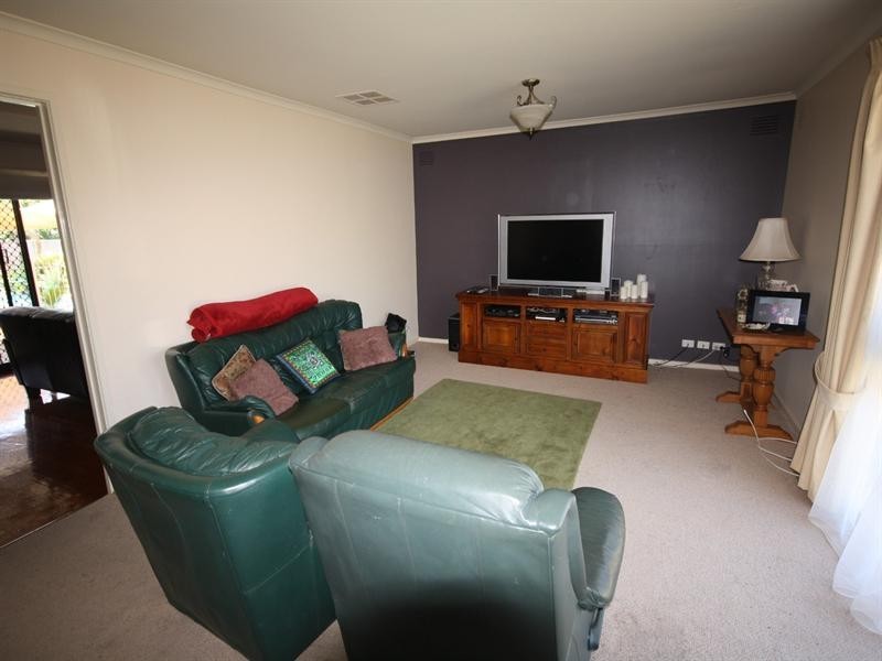 55 Queen Street, Rochester VIC 3561