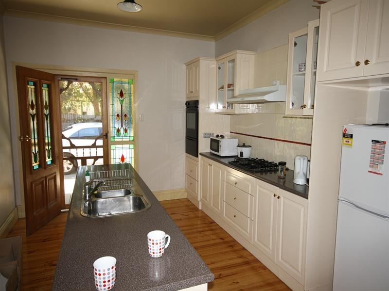 102 Mackay Street, Rochester VIC 3561