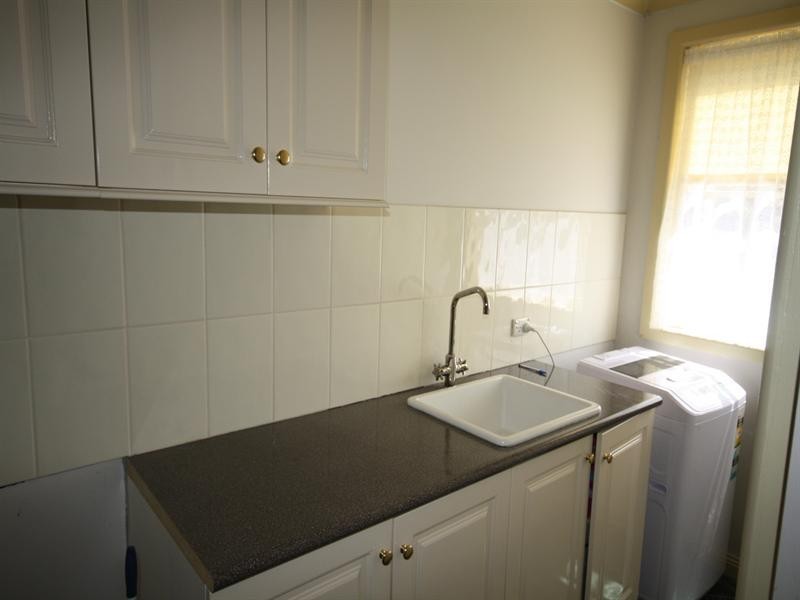 102 Mackay Street, Rochester VIC 3561