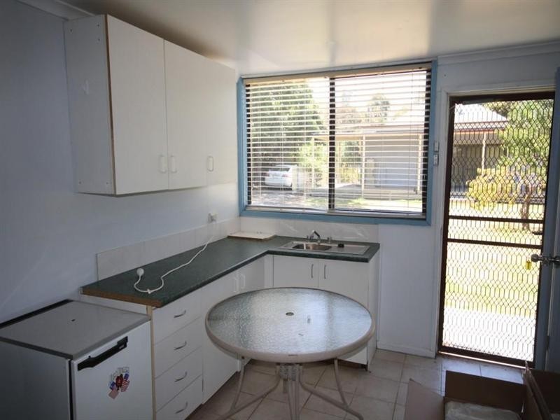 102 Mackay Street, Rochester VIC 3561