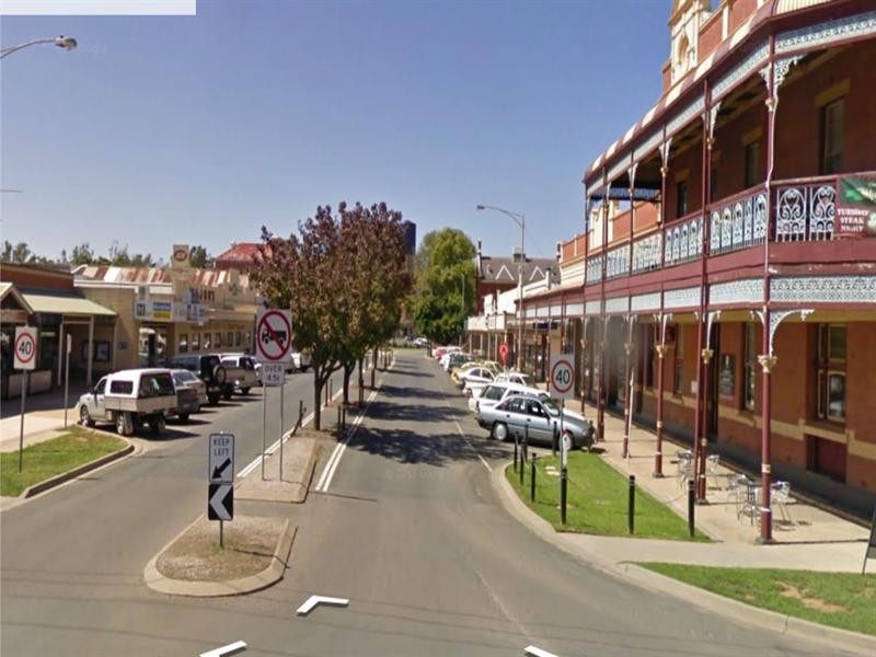 7 Gillies Street, Rochester VIC 3561