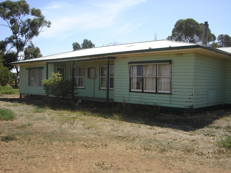 138 Morton Road, Rochester VIC 3561