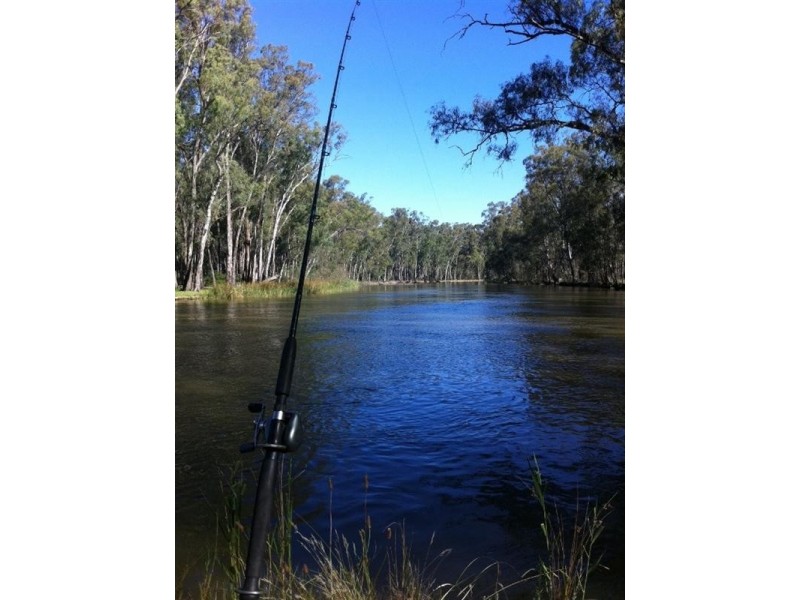 TARRAGON LODGE Picnic Point, Mathoura NSW 2710