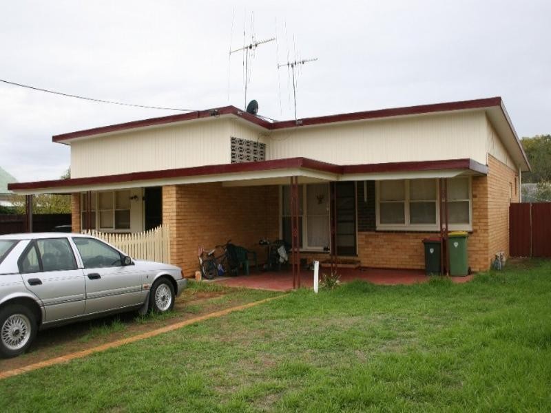 37 Edward Street, Rochester VIC 3561