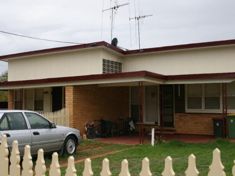 37 Edward Street, Rochester VIC 3561