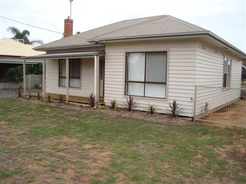 47 Dudley Street, Rochester VIC 3561