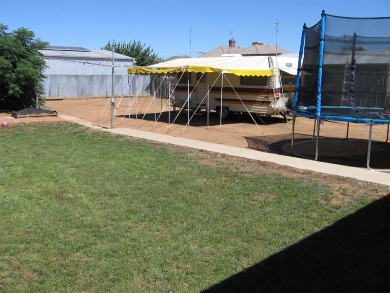 51 Dudley Street, Rochester VIC 3561