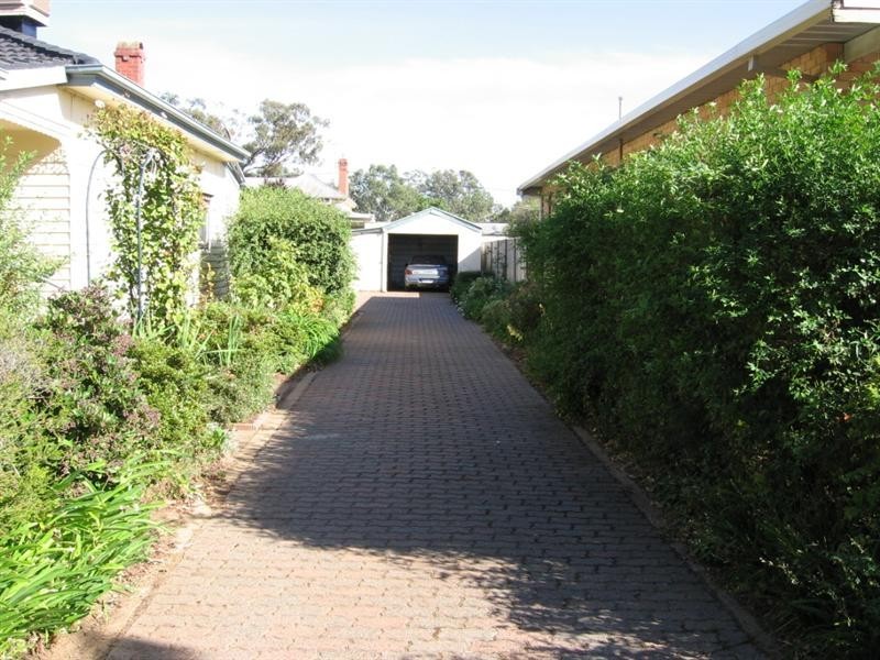 20 Mackay Street, Rochester VIC 3561