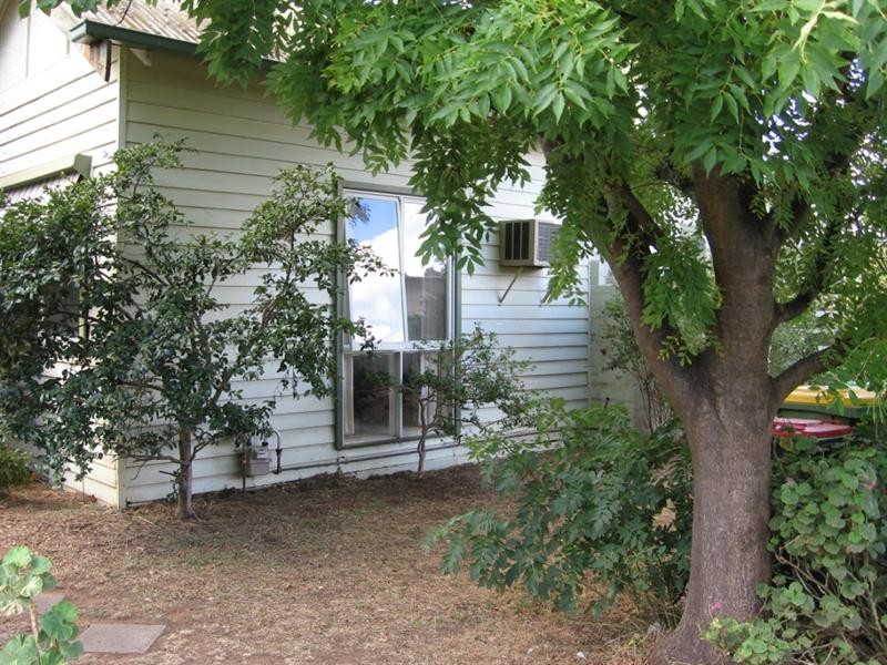 25 High Street, Rochester VIC 3561