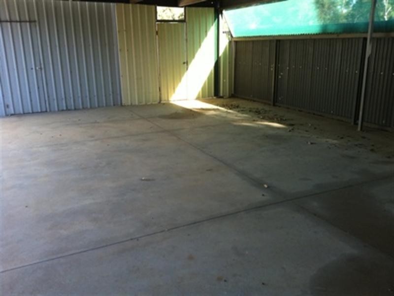 8 Moore Street, Rochester VIC 3561