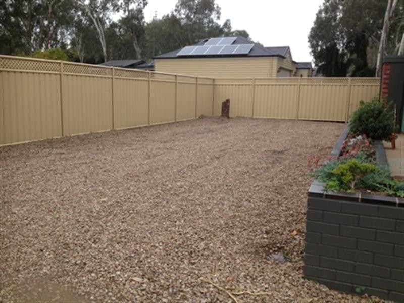 8 Bridge Road, Rochester VIC 3561