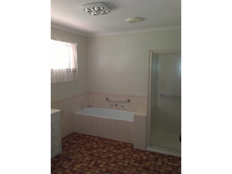 45 Queen Street, Rochester VIC 3561