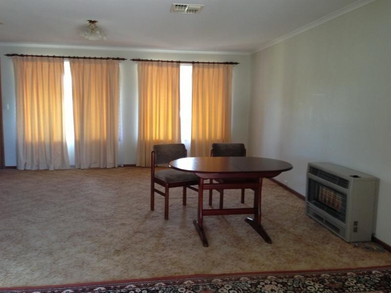 45 Queen Street, Rochester VIC 3561