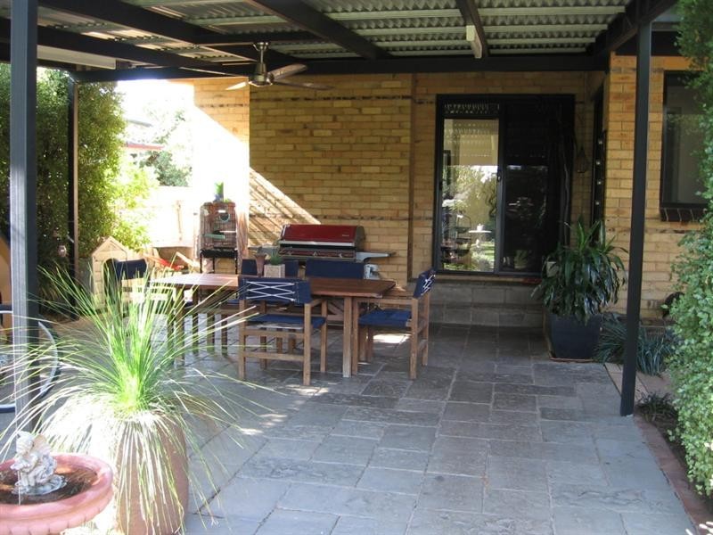 36 Victoria Street, Rochester VIC 3561