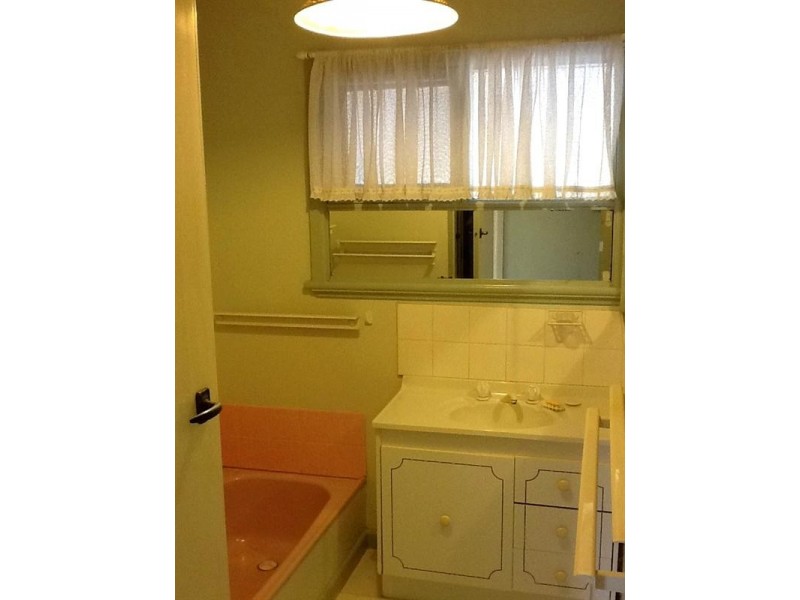 6 Dundas Street, St Arnaud VIC 3478