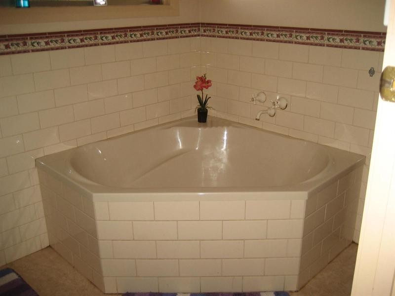 132 Railway Road, Rochester VIC 3561