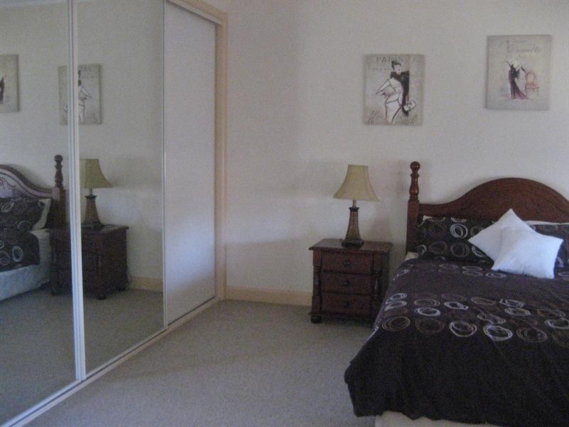 132 Railway Road, Rochester VIC 3561