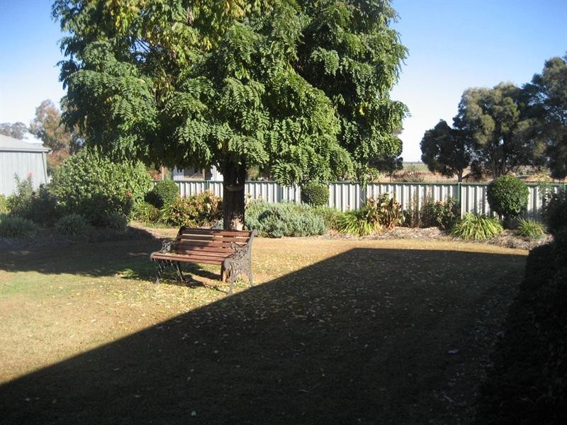 132 Railway Road, Rochester VIC 3561