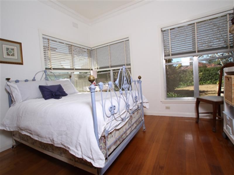 52 Victoria Street, Rochester VIC 3561