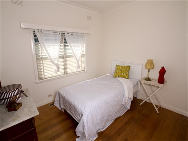 52 Victoria Street, Rochester VIC 3561