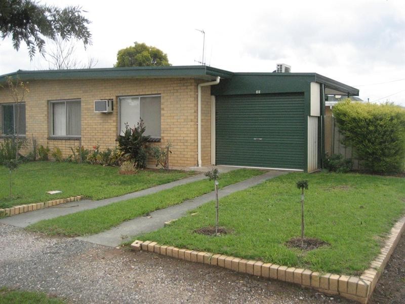 Unit 2, 20 Fraser Street, Rochester VIC 3561