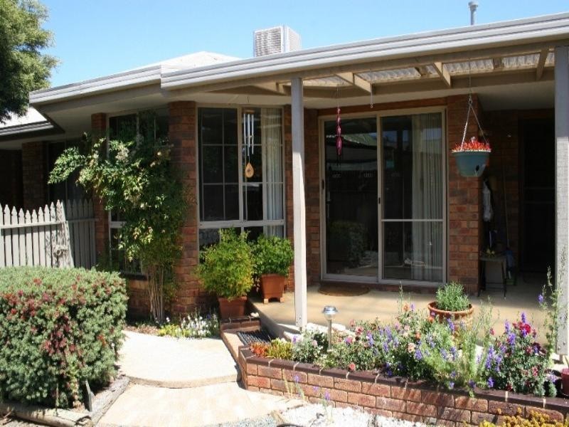 80 Ramsay Street, Rochester VIC 3561