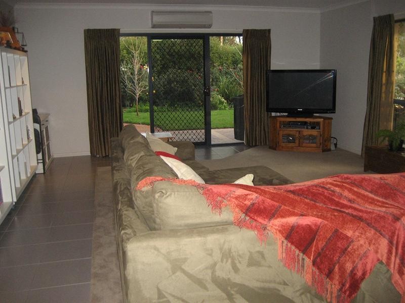 10 Queen Street, Rochester VIC 3561