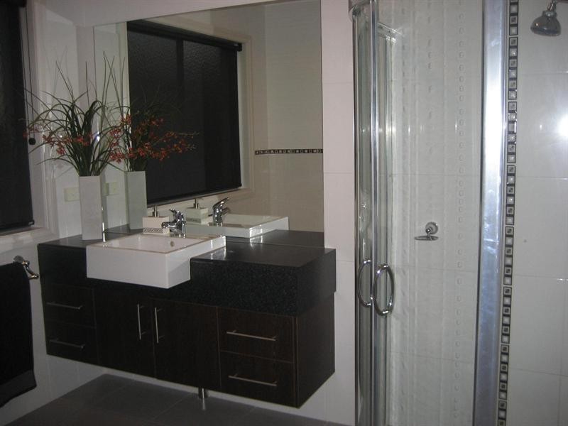 10 Queen Street, Rochester VIC 3561