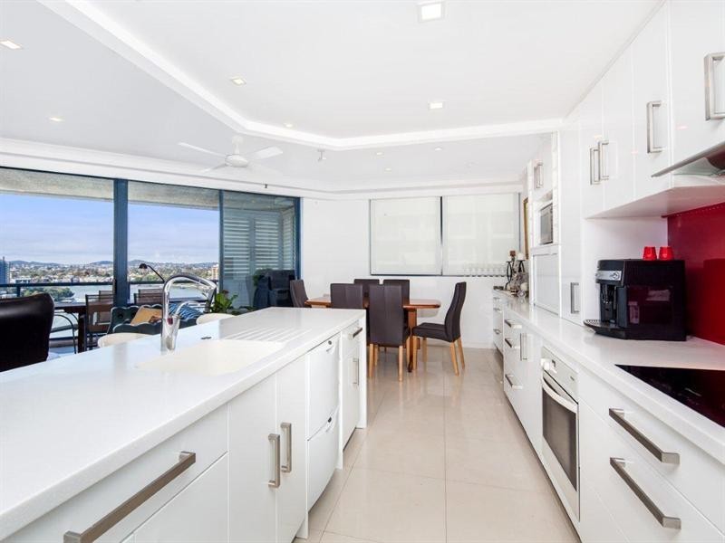 64/42 Ferry Street, Kangaroo Point QLD 4169