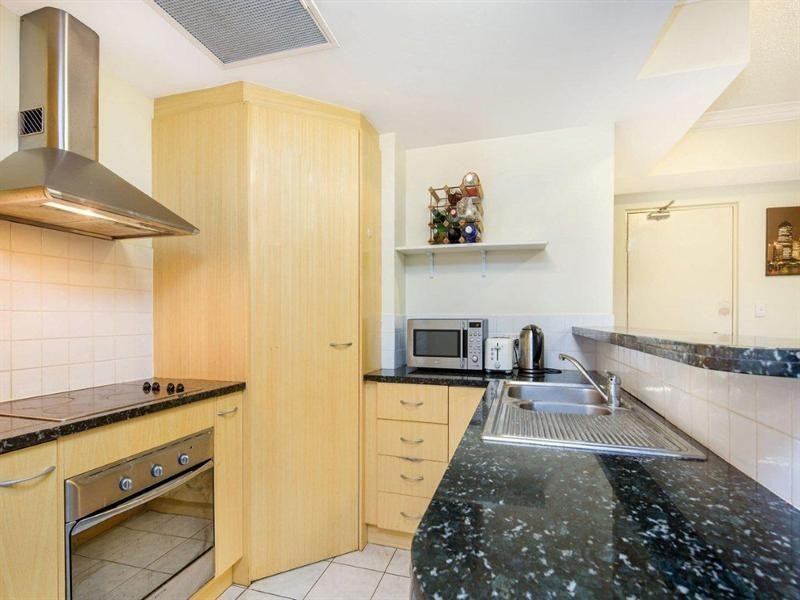 4/165 Main Street, Kangaroo Point QLD 4169