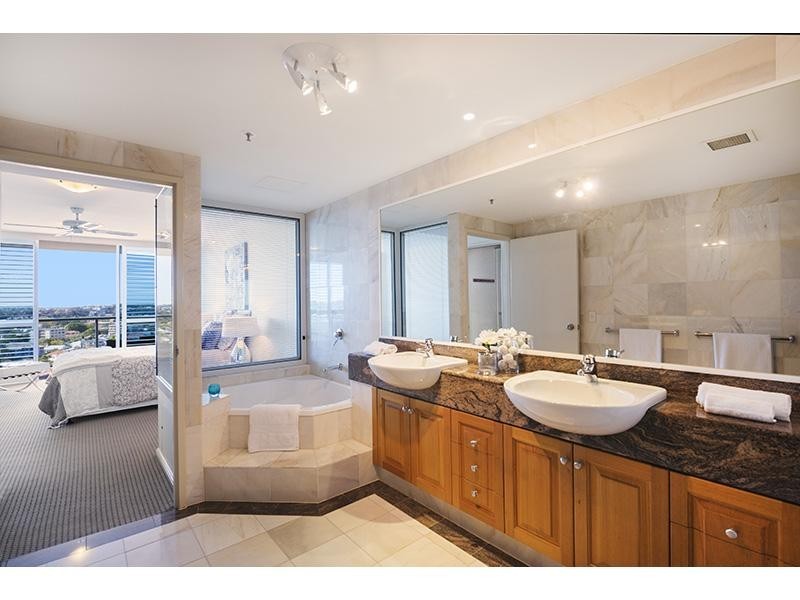 81/2 Goodwin Street, Kangaroo Point QLD 4169