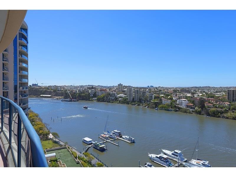 81/2 Goodwin Street, Kangaroo Point QLD 4169