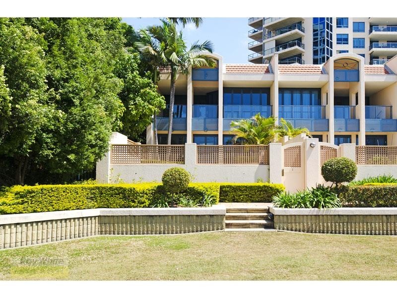 42 Ferry Street, Kangaroo Point QLD 4169