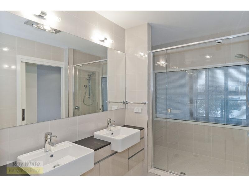 42 Ferry Street, Kangaroo Point QLD 4169