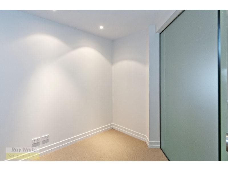 42 Ferry Street, Kangaroo Point QLD 4169