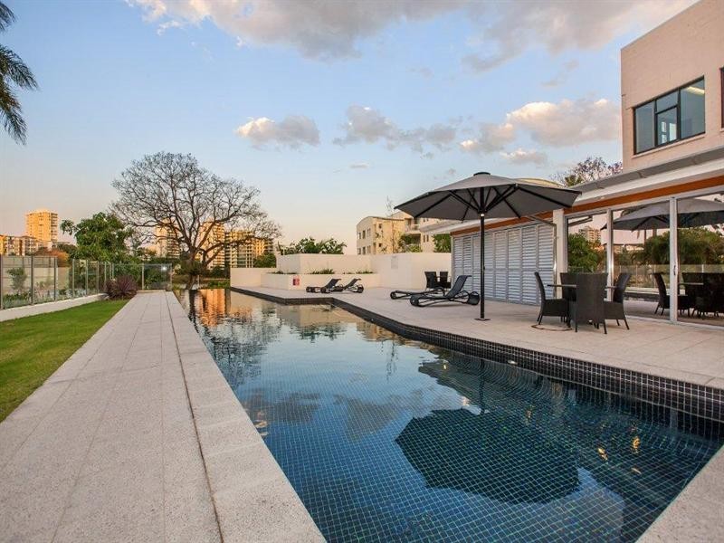 2403/25 Anderson Street, Kangaroo Point QLD 4169