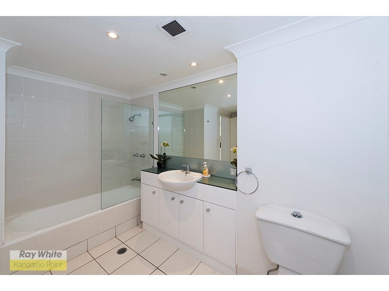 35 Prospect Street, Kangaroo Point QLD 4169