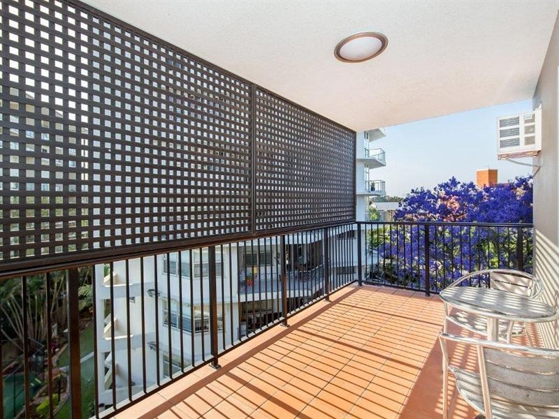 23/75 Thorn Street, Kangaroo Point QLD 4169