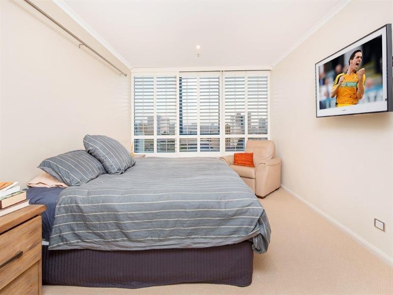 44/2 Goodwin Street, Kangaroo Point QLD 4169