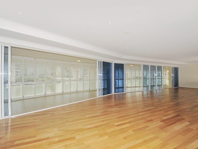 21 Pixley Street, Kangaroo Point QLD 4169