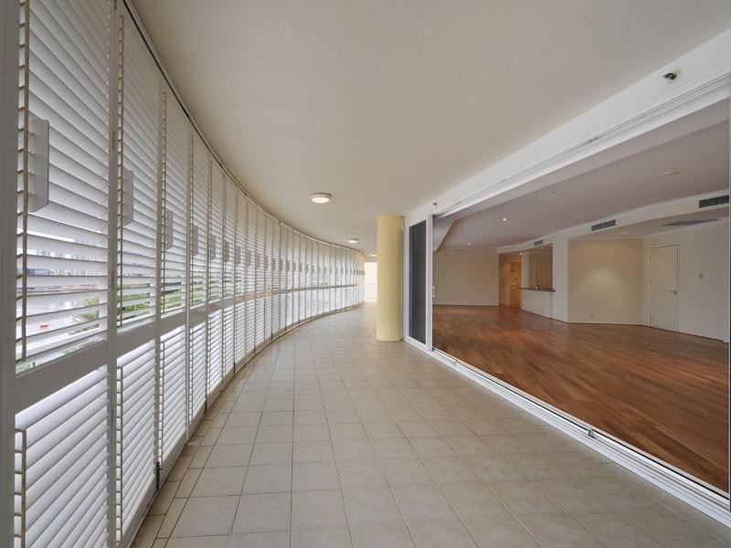 21 Pixley Street, Kangaroo Point QLD 4169