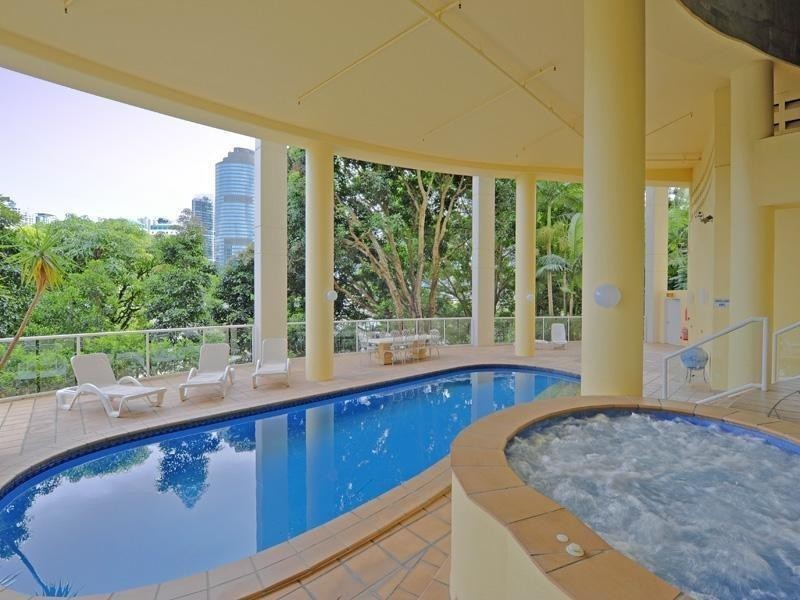 21 Pixley Street, Kangaroo Point QLD 4169