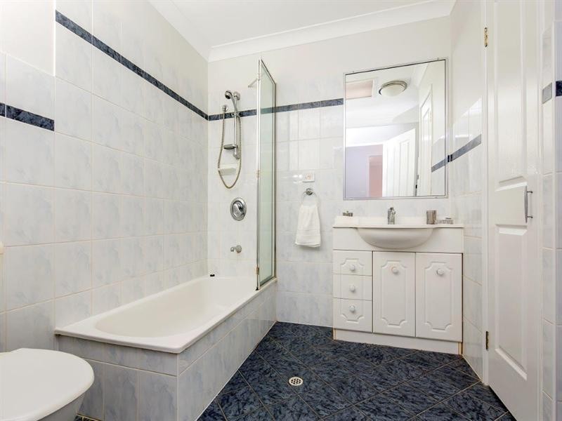 12/190 Wellington Road, East Brisbane QLD 4169