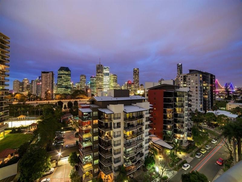 44/8 Goodwin Street, Kangaroo Point QLD 4169