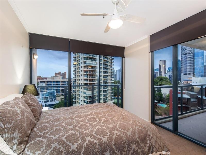 44/8 Goodwin Street, Kangaroo Point QLD 4169