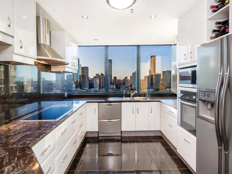 99/2 Goodwin Street, Kangaroo Point QLD 4169